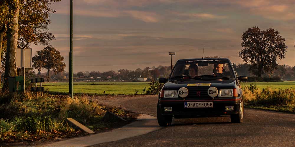 Leo en Inge Rackham winnen de jubileumeditie van de Moustache Classic